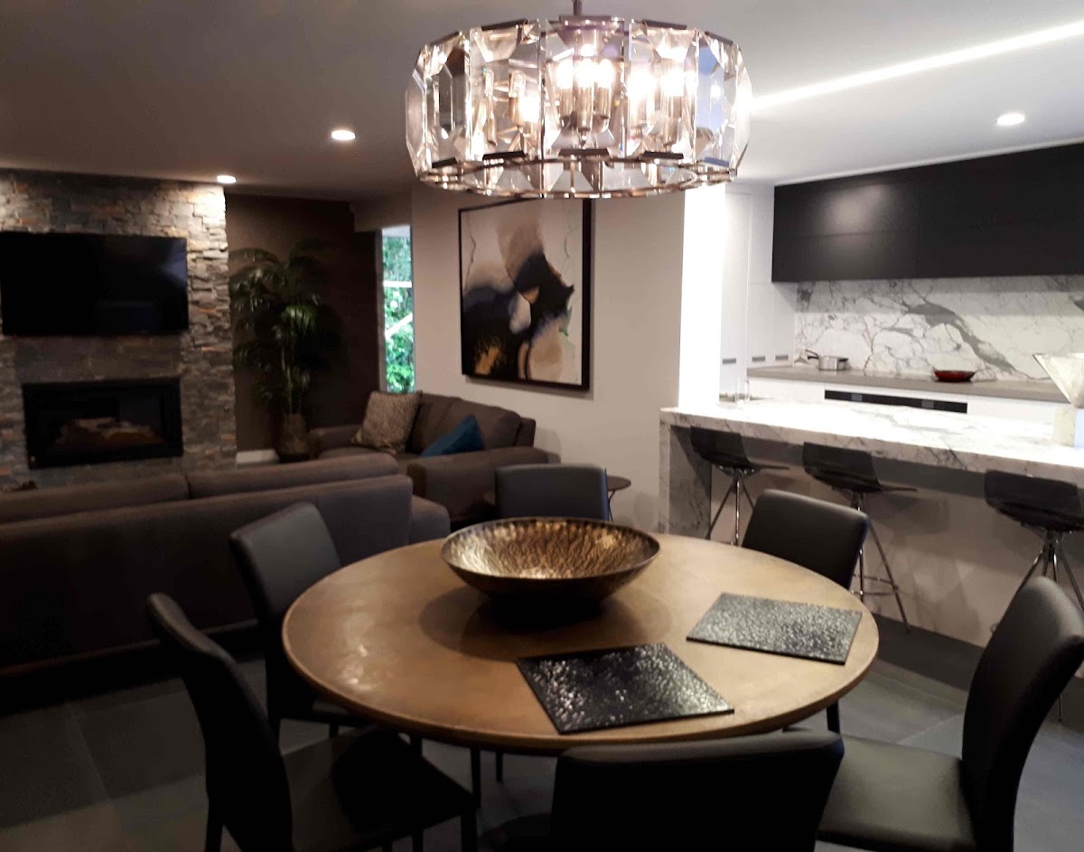 Living room with crystal drum chandelier